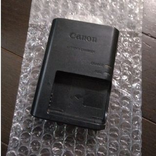 キヤノン(Canon)のcannon　EOS バッテリー充電器　新品未開封(バッテリー/充電器)