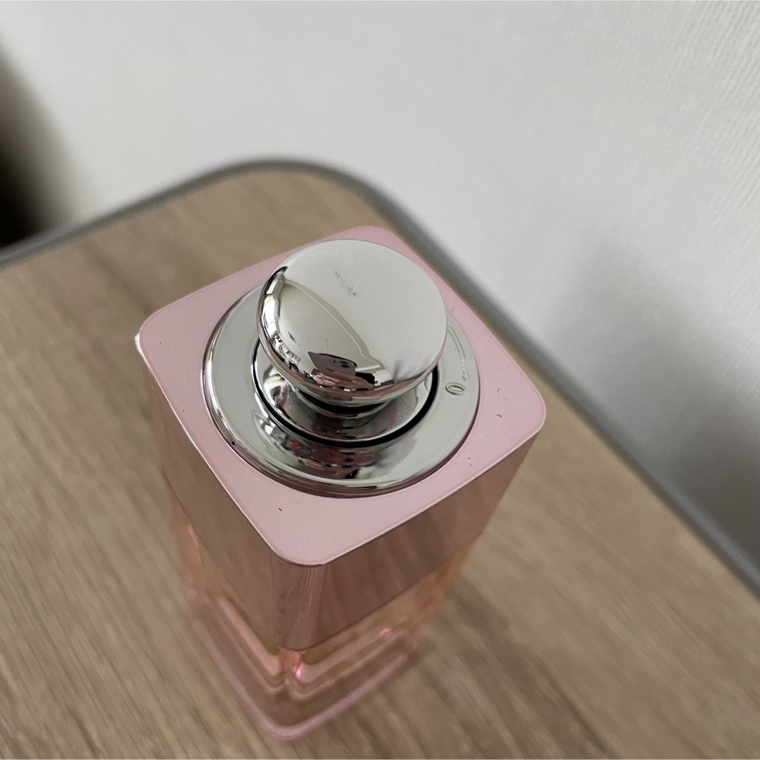 Christian Dior(クリスチャンディオール)のDior ディオール アディクト2 オードトワレ（限定品） コスメ/美容の香水(香水(女性用))の商品写真