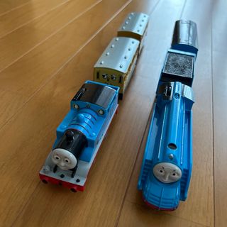 タカラトミー(Takara Tomy)のプラレール トーマス シューティングスター(ゴードン) 2つセット(電車のおもちゃ/車)