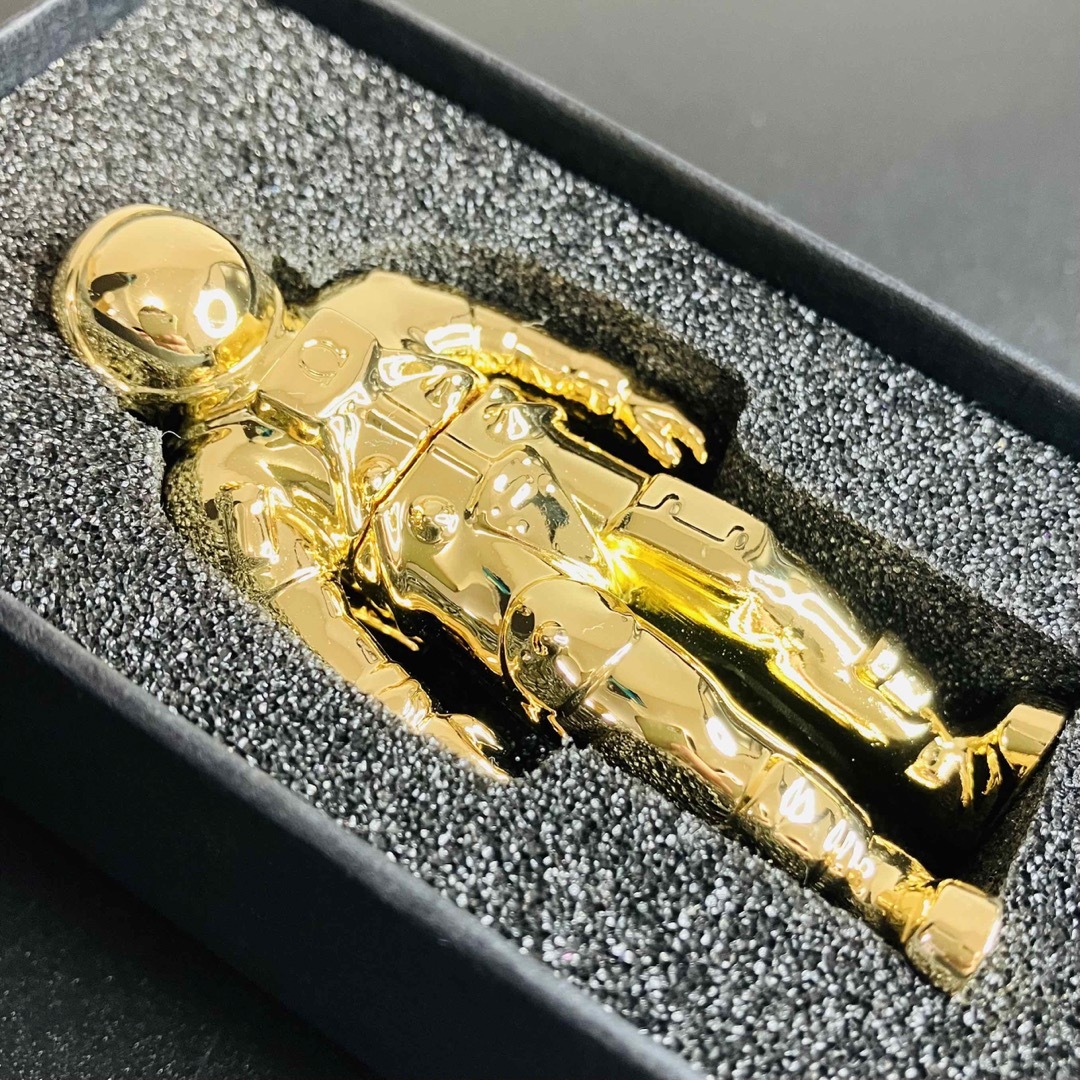 未使用品】 オメガ アポロ11号 月面着陸50周年記念 USBメモリ ゴールド