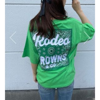 ロデオクラウンズワイドボウル(RODEO CROWNS WIDE BOWL)のロデオクラウンズワイドボウル COLORS BANDANA ビッグTシャツ 新品(Tシャツ(半袖/袖なし))