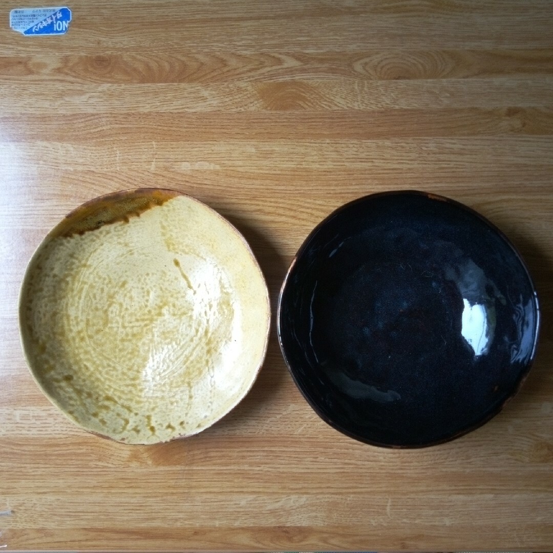 陶芸作品です　お皿　深鉢　浅鉢　2枚組み エンタメ/ホビーの美術品/アンティーク(陶芸)の商品写真