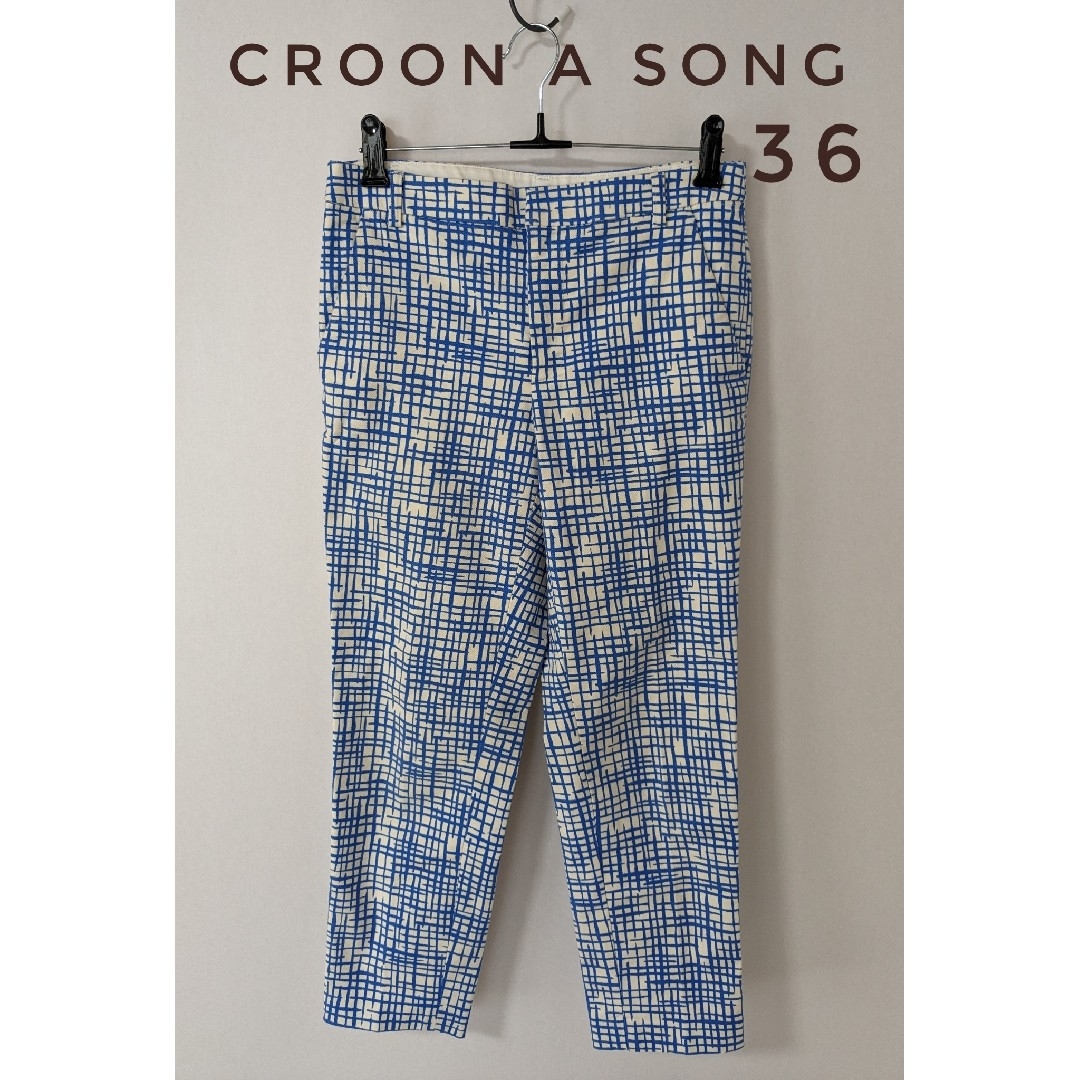 CROON A SONG(クルーンアソング)のCROON A SONG クルーンアソング コットン 総柄 パンツ 青白 36 レディースのパンツ(カジュアルパンツ)の商品写真