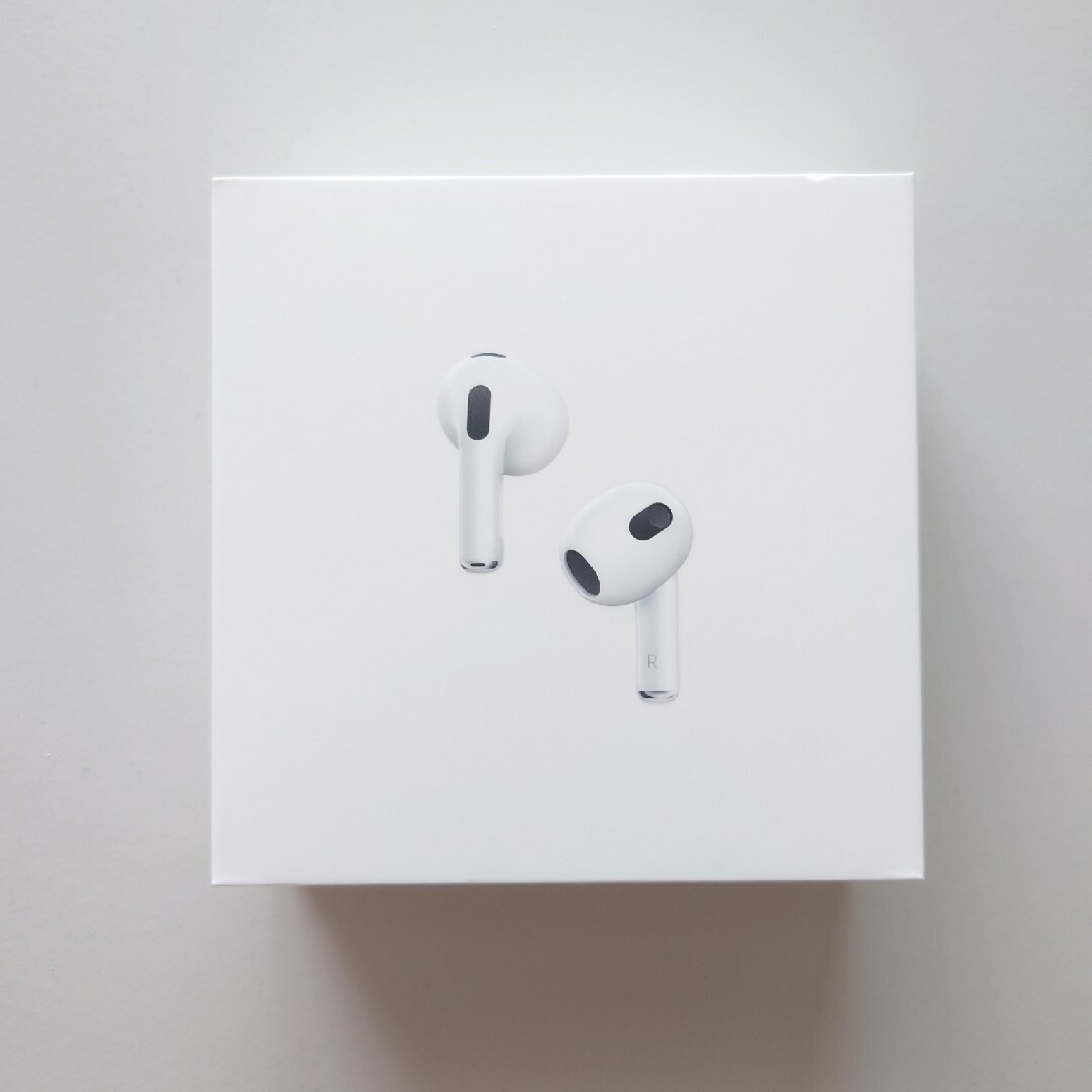 【新品・未使用】Apple Airpods　MME73J/Aヘッドフォン/イヤフォン