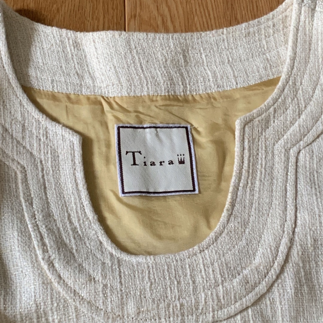 tiara(ティアラ)の【美品】 TIARA ティアラ ワンピース　ドレス サイズ3 レディースのワンピース(ひざ丈ワンピース)の商品写真