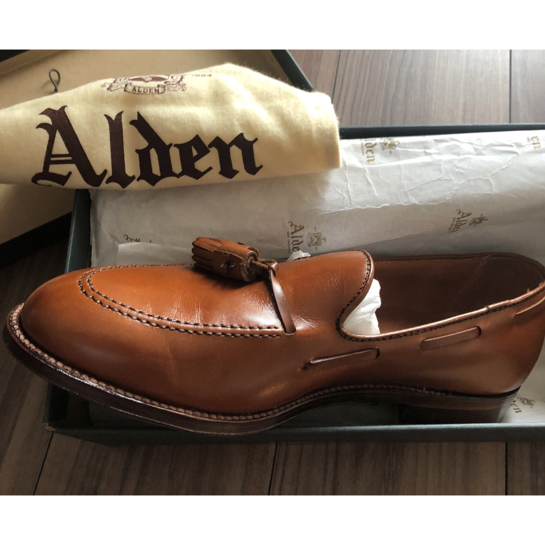 Alden(オールデン)のオールデンタッセルローファー662未使用・新品 8.5E / 26.5cm メンズの靴/シューズ(スリッポン/モカシン)の商品写真