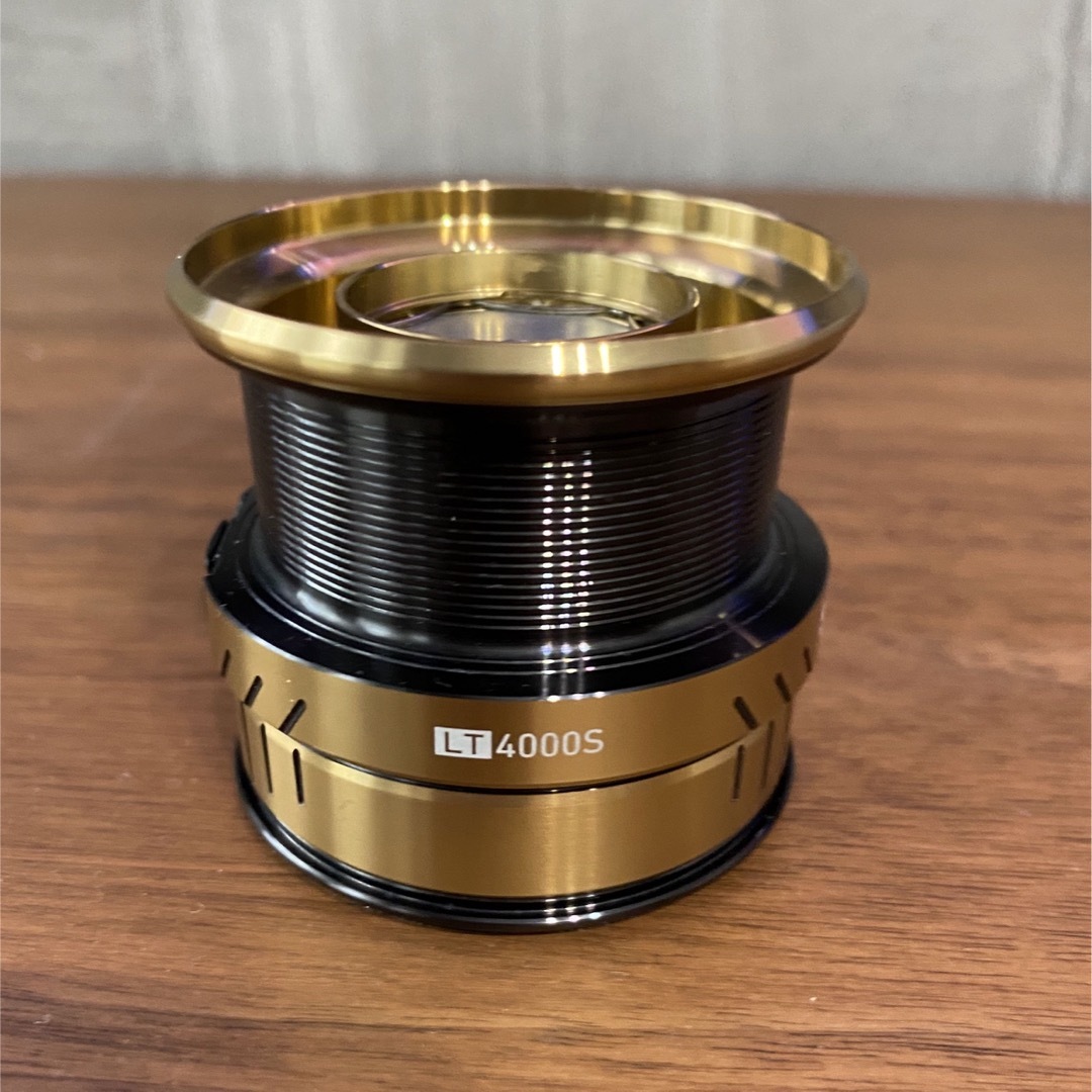 DAIWA(ダイワ)のSLPW LTタイプアルファ　スプール　4000S ゴールド スポーツ/アウトドアのフィッシング(リール)の商品写真