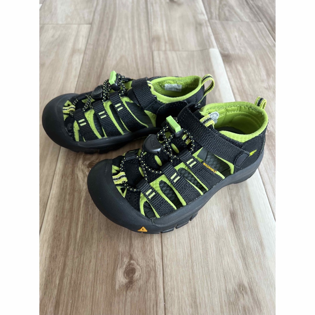 KEEN - keen キーン ニューポート キッズ 18cmの通販 by ピグレット's ...
