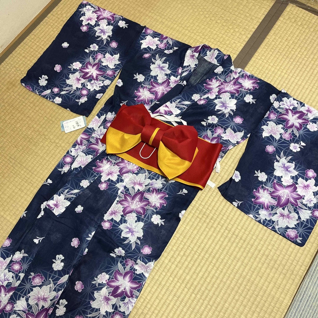 浴衣 作り帯 セット 紺に紫と白の花柄 未使用タグ付き - 浴衣