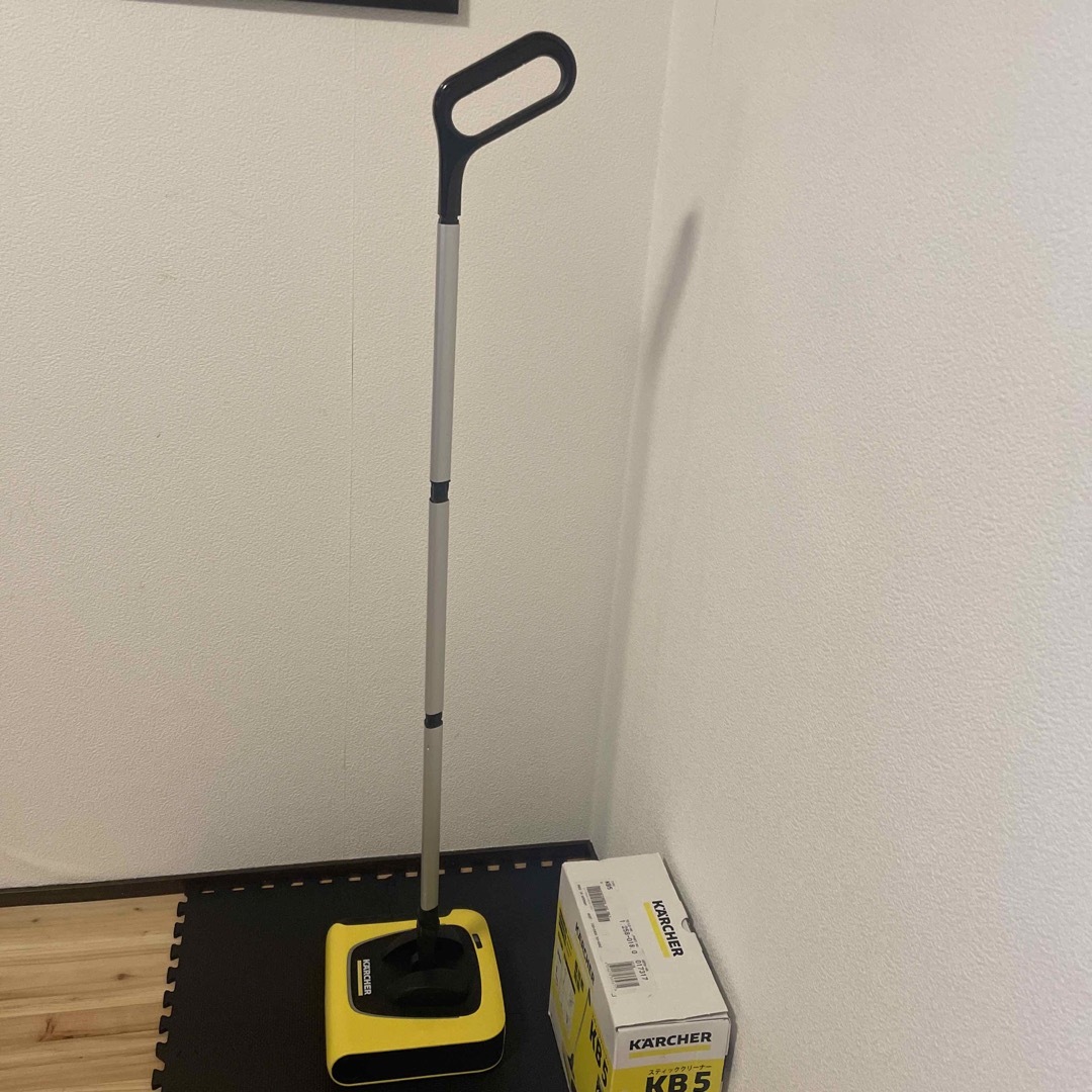 KARCHER　スティッククリーナーKB5  スマホ/家電/カメラの生活家電(掃除機)の商品写真