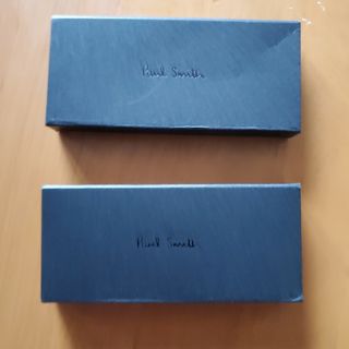 ポールスミス(Paul Smith)のポール・スミスのキーホルダーが入ってた箱　2つ(ショップ袋)