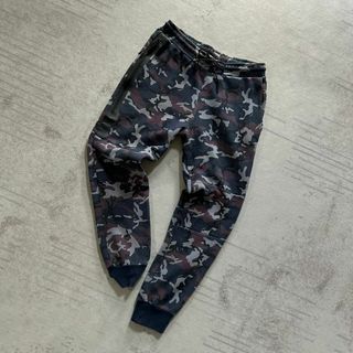 美品 NIKE 入手困難 テックフリース 迷彩 パンツ-