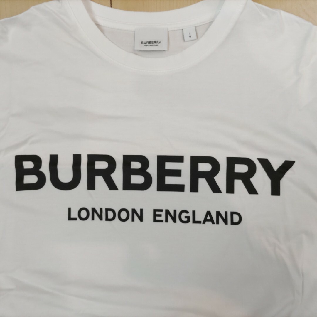 BURBERRY(バーバリー)のBURBERRY　半袖Tシャツ　ホワイト メンズのトップス(Tシャツ/カットソー(半袖/袖なし))の商品写真