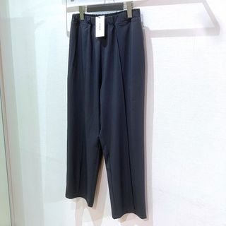 カーキ(KHA:KI)の新品 KHAKI カーキ　スチレッチ　サイドスリット　パンツ KHA:KI(カジュアルパンツ)