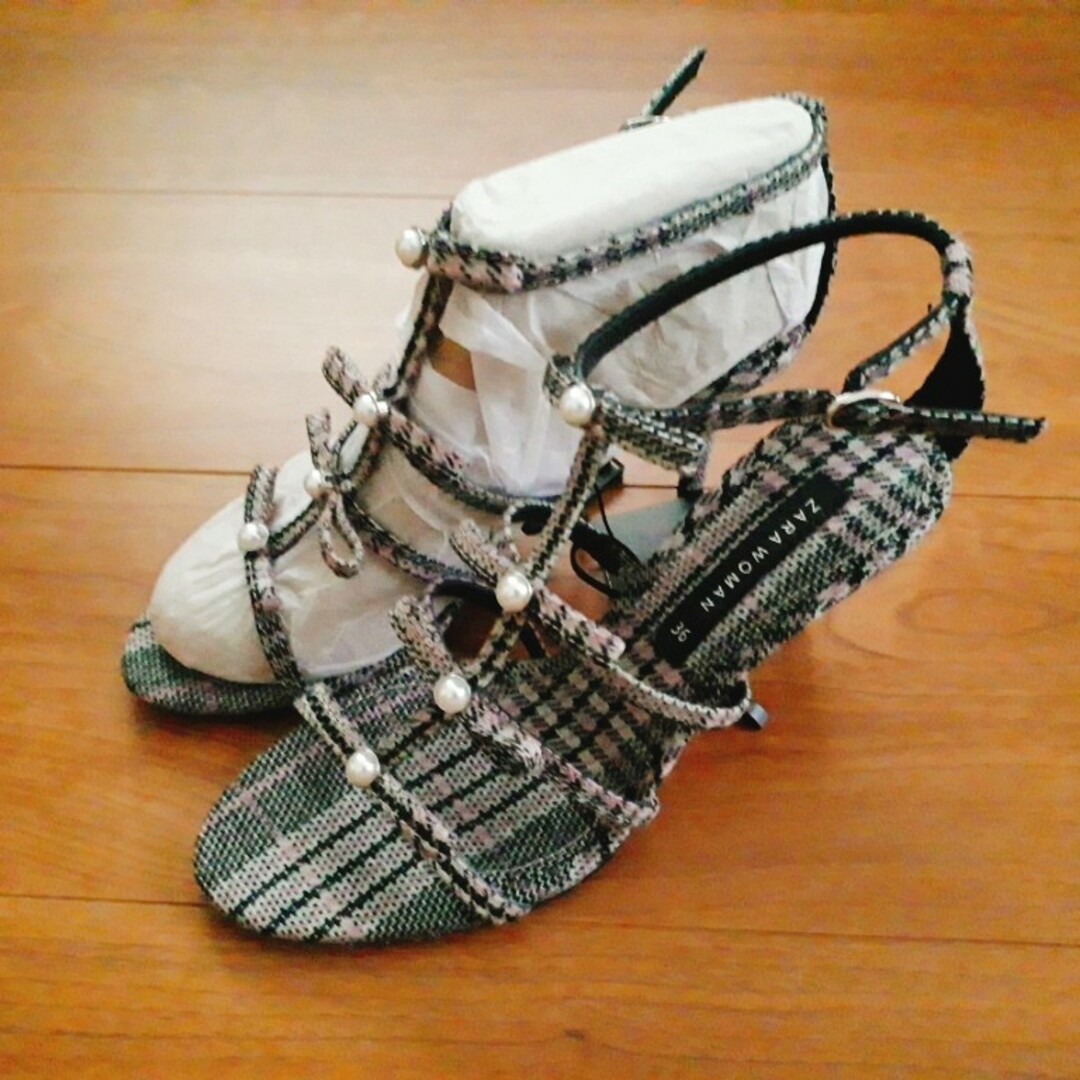 ZARA(ザラ)の新品タグつきZARAサンダル レディースの靴/シューズ(サンダル)の商品写真