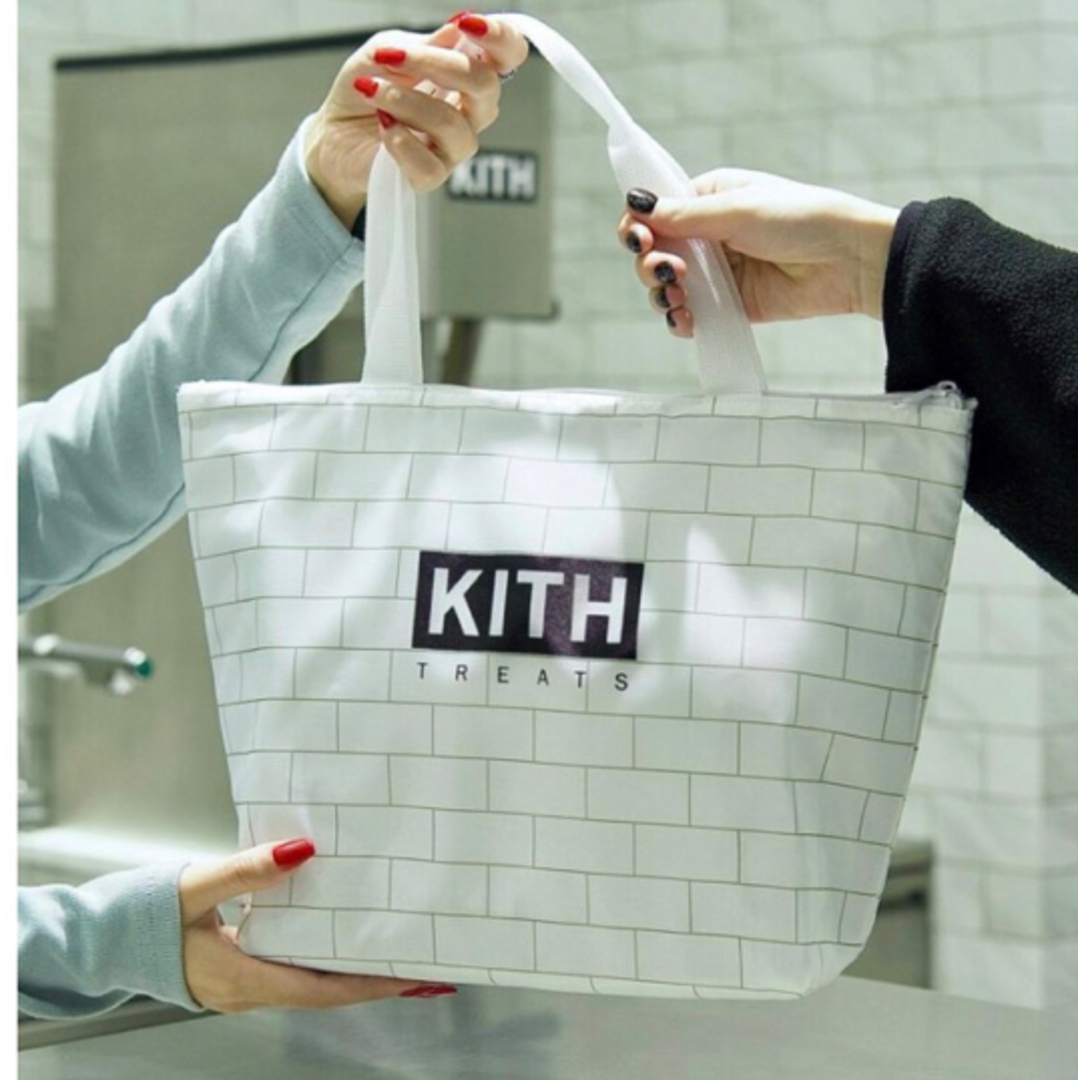 KITH(キス)のKith Treats Tokyo オリジナル保冷バッグ レディースのバッグ(エコバッグ)の商品写真