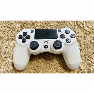 プレイステーション4(PlayStation4)の【美品】PS4コントローラー 純正 新型グレイシャーホワイト(その他)
