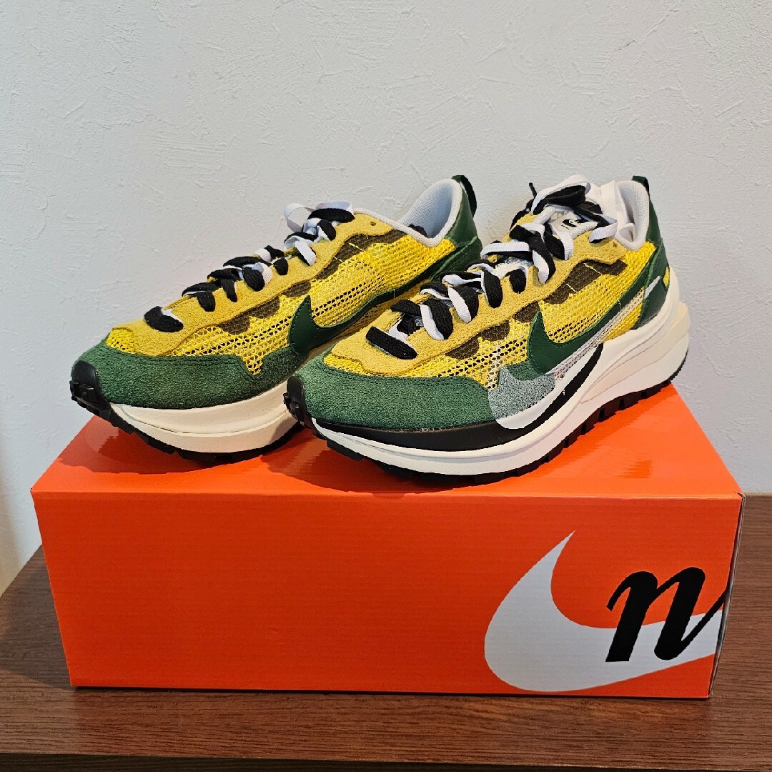 NIKE Sacai ｳﾞｪｲﾊﾟｰﾜｯﾌﾙ27.5㎝ 未使用新品 - スニーカー