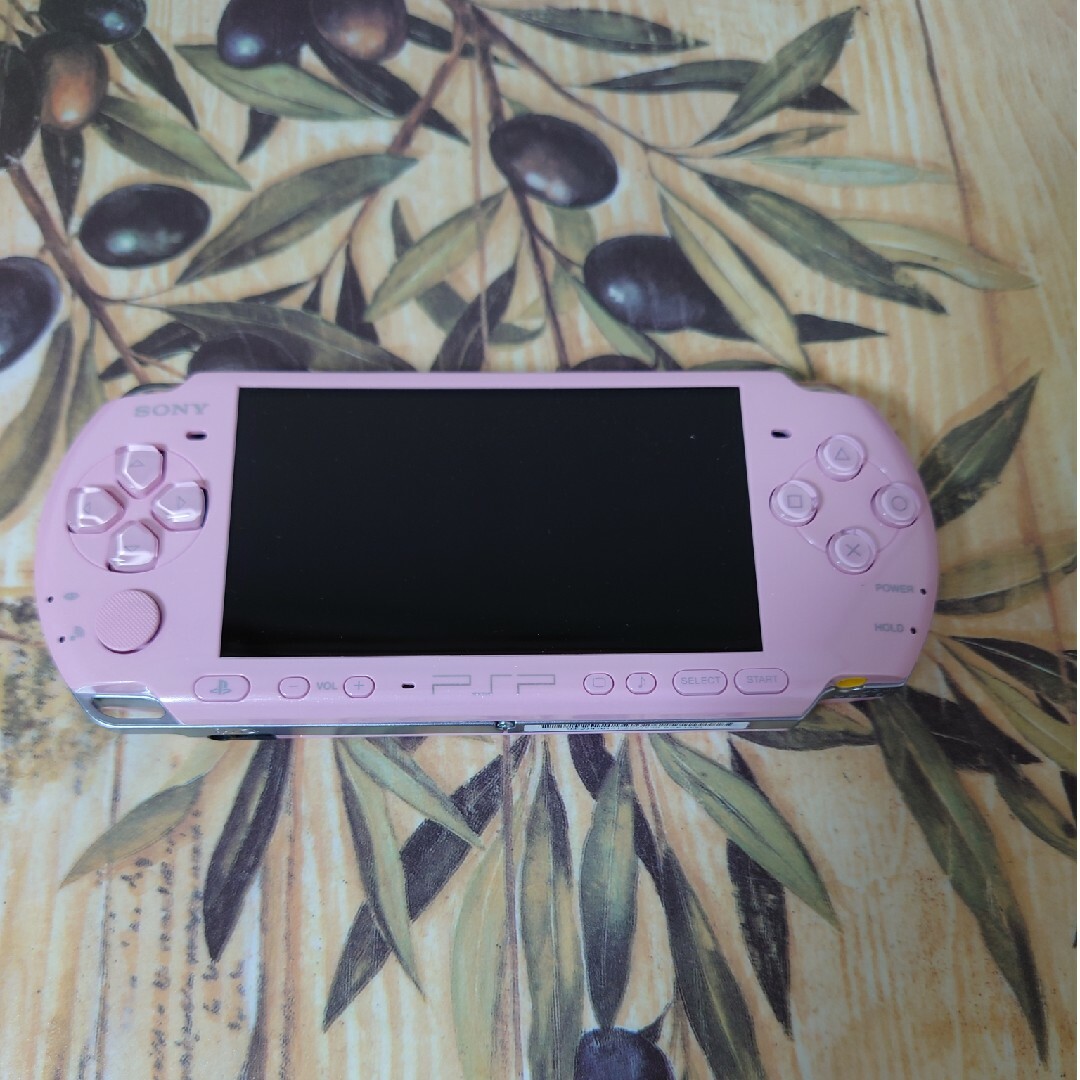 PlayStation Portable(プレイステーションポータブル)のSONY PlayStationPortable PSP3000　本体　液晶美品 エンタメ/ホビーのゲームソフト/ゲーム機本体(携帯用ゲーム機本体)の商品写真