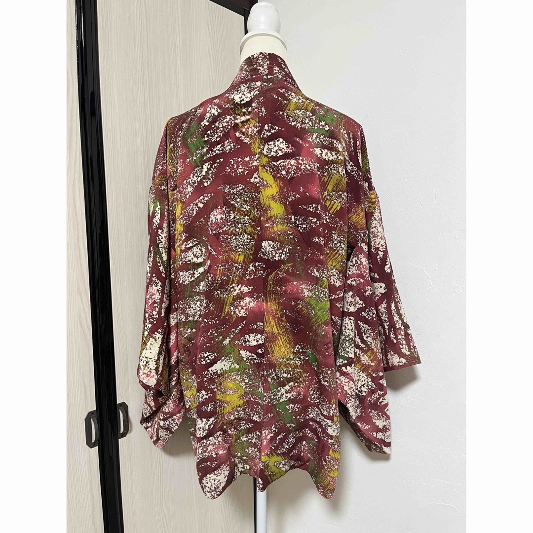 道中着　総柄　羽織り　正絹　レトロ　リメイク素材 レディースの水着/浴衣(着物)の商品写真