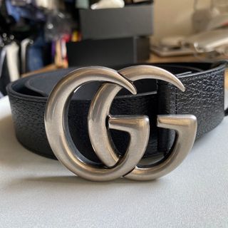 【美品】レザーベルト（ダブルG バックル）GUCCI ベルト　グッチ(ベルト)