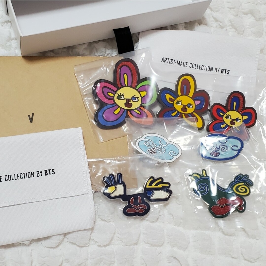 BTS アーティストメイド テテ V ブローチ- BTS アーティストメイド テテ V ブローチ-
