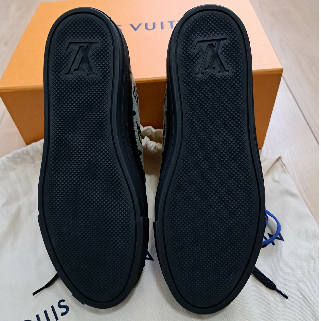 LOUIS VUITTON(ルイヴィトン)のルイ ヴィトン スニーカー Louis Vuittonサイズ37 レディースの靴/シューズ(スニーカー)の商品写真