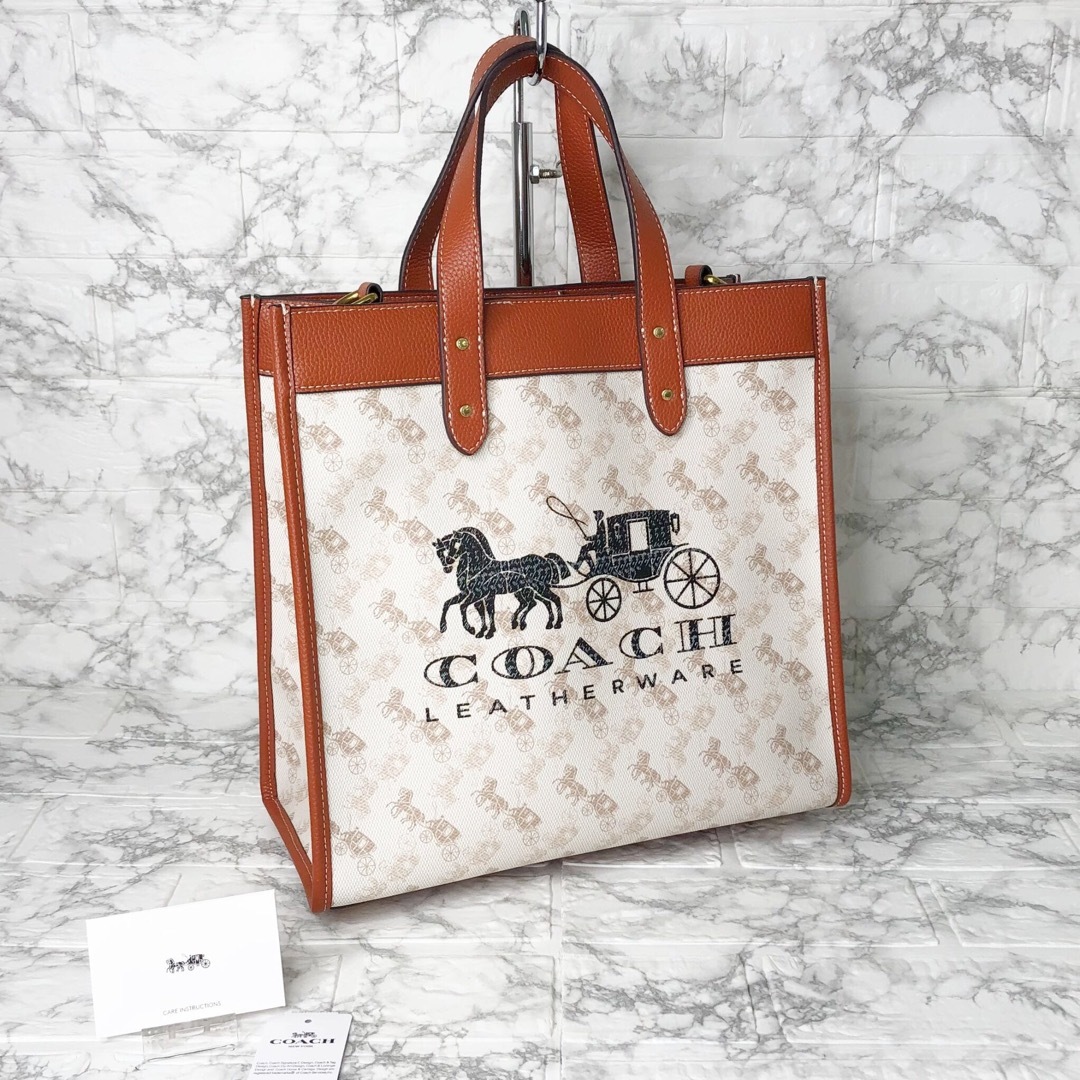 ≪新品≫COACH ハンドバッグ ショルダー 馬車ロゴ 白（小）