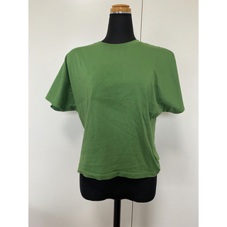 ユニクロ(UNIQLO)の【UNIQLO】緑色　Tシャツ　ドルマンTシャツ(Tシャツ(半袖/袖なし))