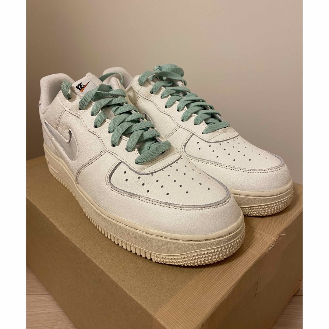 NIKE(ナイキ)のNIKE AIR FORCE 1 '07 PRM VINTAGE SAIL メンズの靴/シューズ(スニーカー)の商品写真