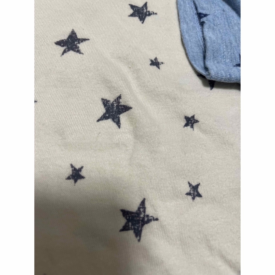 UNIQLO(ユニクロ)のUNIQLO 星柄 Tシャツ 2点 100センチ キッズ/ベビー/マタニティのキッズ服男の子用(90cm~)(Tシャツ/カットソー)の商品写真
