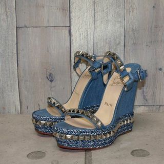 ルブタン(Christian Louboutin) サンダル(レディース)（デニム）の通販