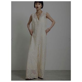 Ameri VINTAGE CHLOE V NECK ROMPERS アメリ