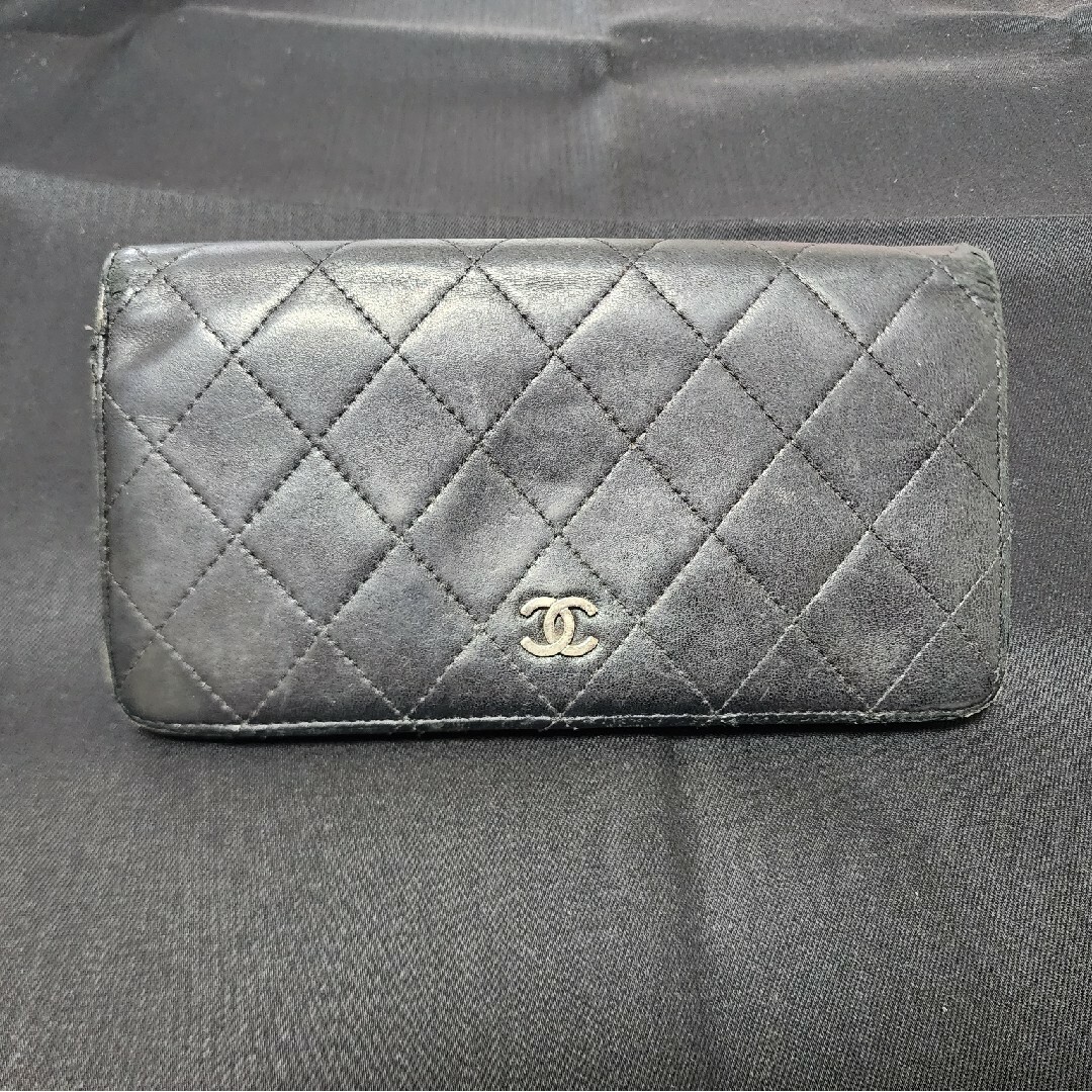 CHANEL　長財布　マトラッセ