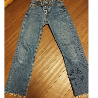 一点もの　貴重Levi'sリメイクデニム27インチ