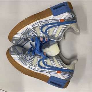 オフホワイト(OFF-WHITE)のOFF-WHITE × AIR RUBBER DUNK LOW "UNC" (スニーカー)