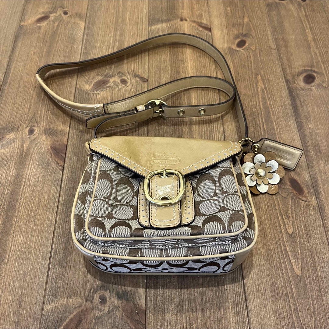 【美品】COACH✳︎コーチ✳︎ショルダーバッグ✳︎チャームレディース