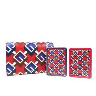 GUCCI - 未使用 グッチ ジオメトリックG レザー レッド トランプ GUCCI - 未使用 グッチ ジオメトリックG レザー レッド トランプ