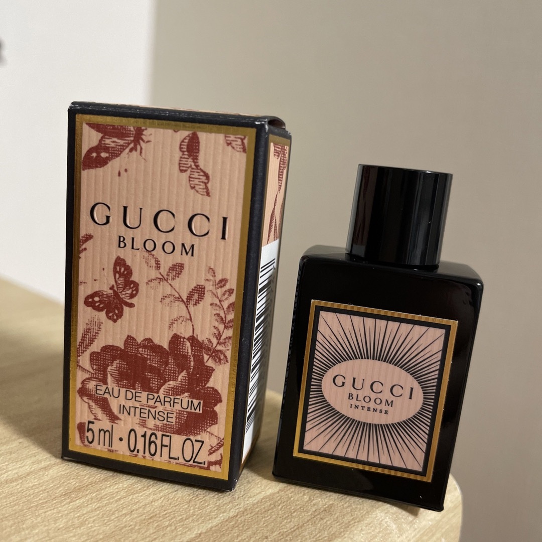 Gucci(グッチ)のGUCCIブルーム　サンプル コスメ/美容の香水(香水(女性用))の商品写真