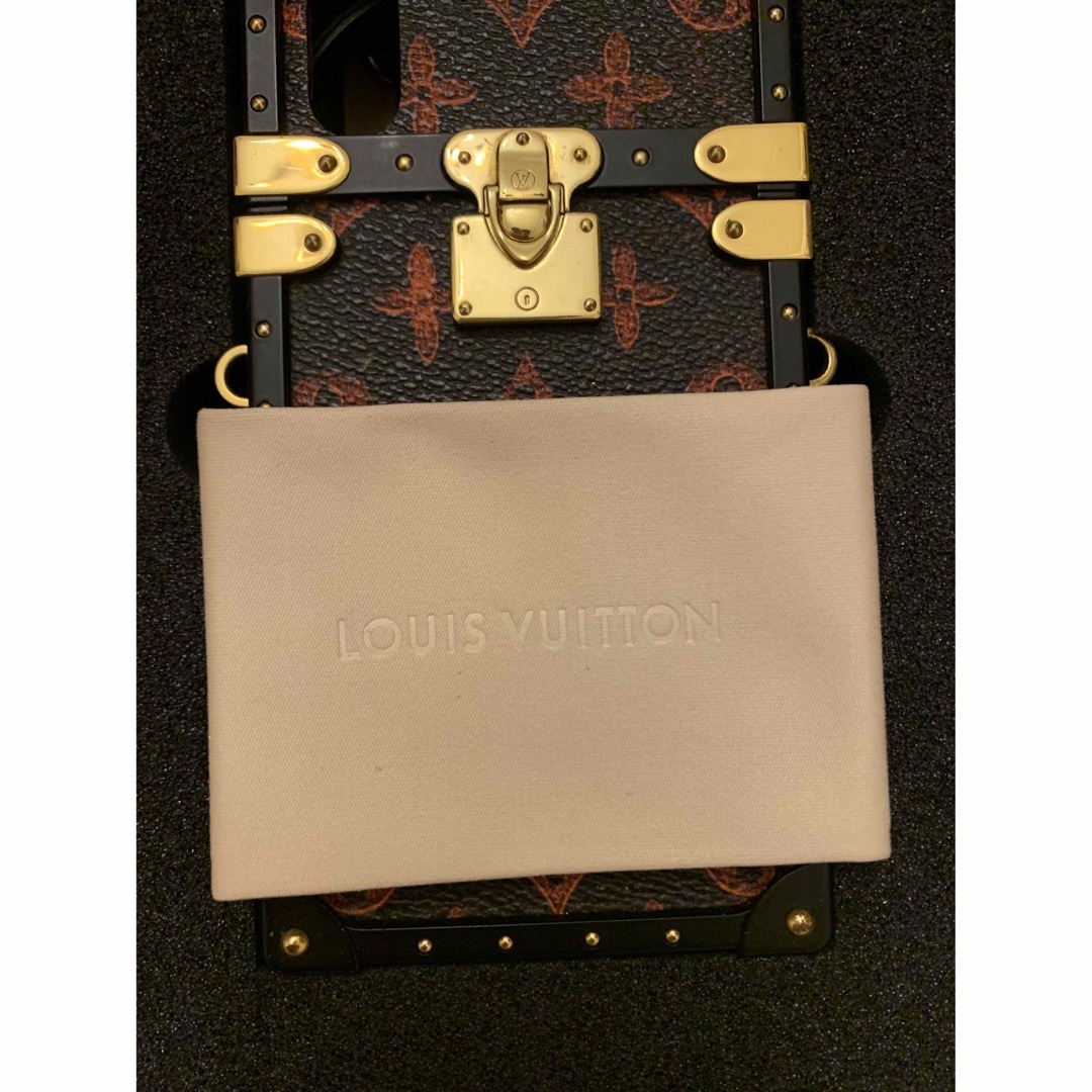 LOUIS VUITTON(ルイヴィトン)のルイヴィトン   ＬＶ　アイトランク　iPhone スマホ/家電/カメラのスマホアクセサリー(iPhoneケース)の商品写真