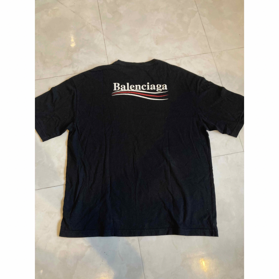 Balenciaga(バレンシアガ)のクリーニング済】バレンシアガ　BALENCIAGA 　ブラック　キャンペーンロゴ メンズのトップス(Tシャツ/カットソー(半袖/袖なし))の商品写真