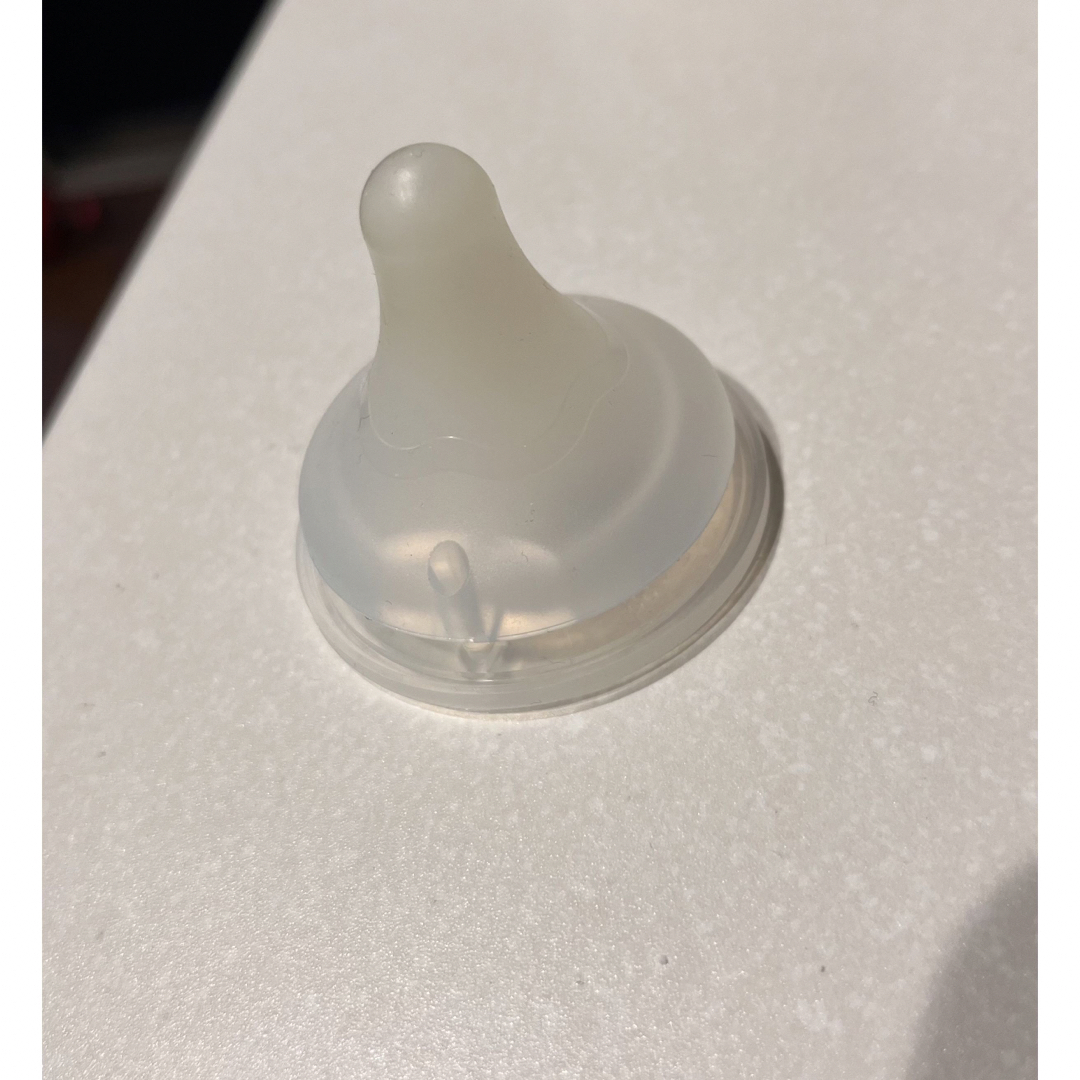 母乳実感 乳首SS キッズ/ベビー/マタニティの授乳/お食事用品(哺乳ビン用乳首)の商品写真