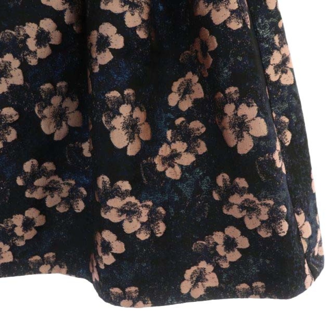 31 Sons de mode(トランテアンソンドゥモード)のトランテアン ソン ドゥ モード 花柄スカート フレア ミモレ丈 ロング ラメ レディースのスカート(ロングスカート)の商品写真