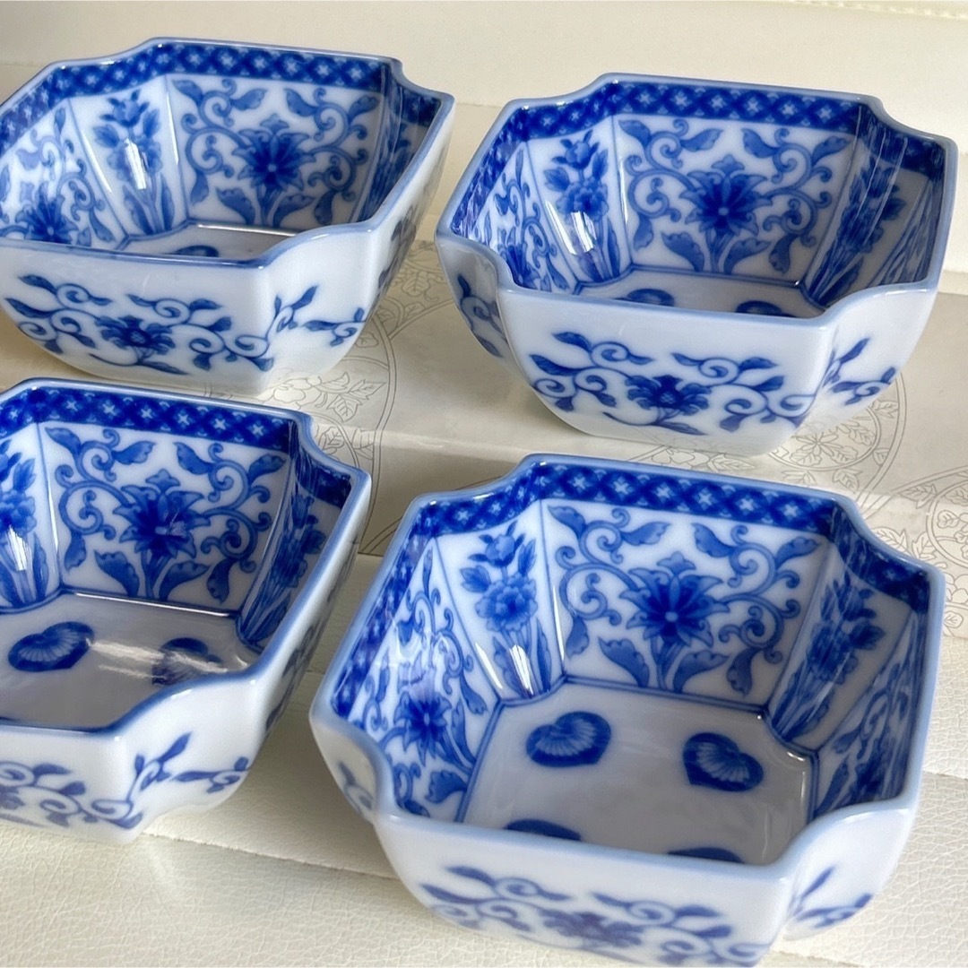 有田焼 深川製磁 かぶと唐草 小鉢 4枚セット 小付 角鉢 角皿 染付 和食器 | フリマアプリ ラクマ 深川製磁 花鳥唐草 取分皿揃 小鉢 5点