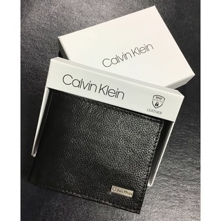 カルバンクライン(Calvin Klein)の新品　Calvin Klein メンズ ウォレット ブラック スリム 折財布(折り財布)
