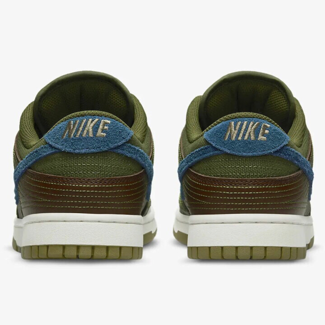 NIKE(ナイキ)の定価以下新品送料込みナイキNIKE DUNK LOW NH "JADE"ダンク メンズの靴/シューズ(スニーカー)の商品写真