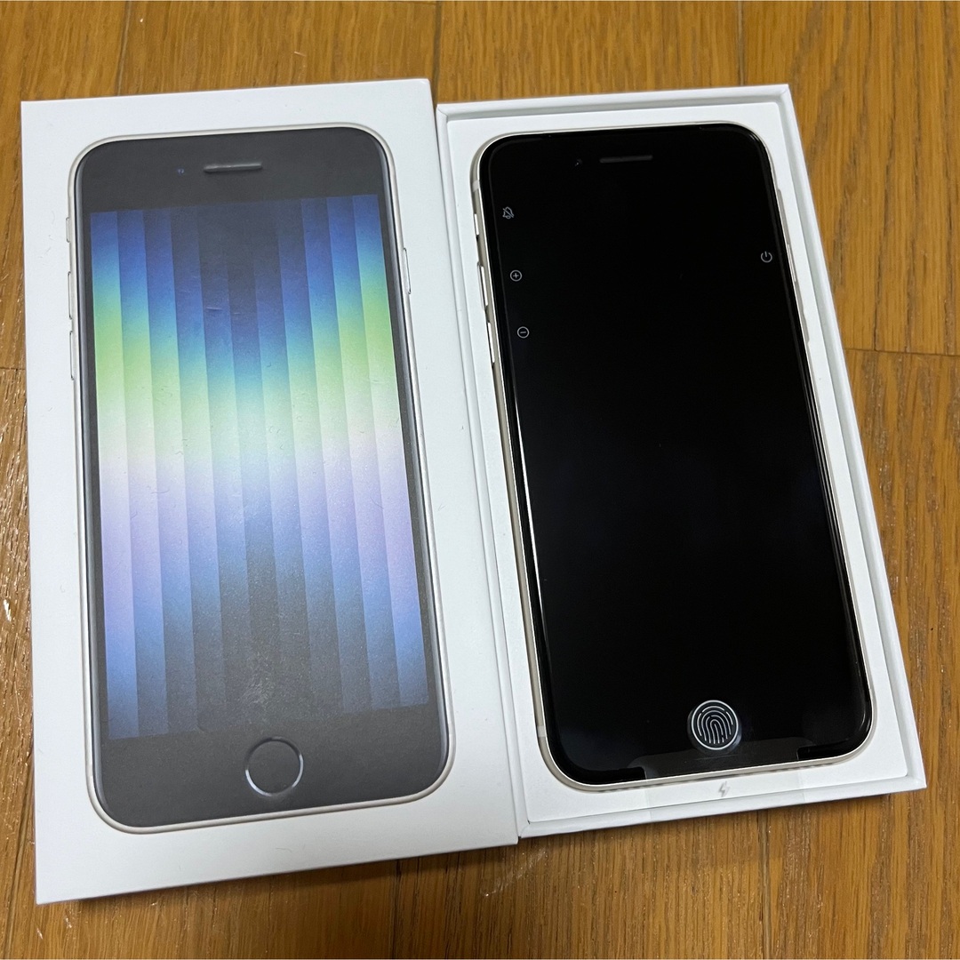 新品 iPhone SE 3 64GB SIMフリー docomo ドコモ-