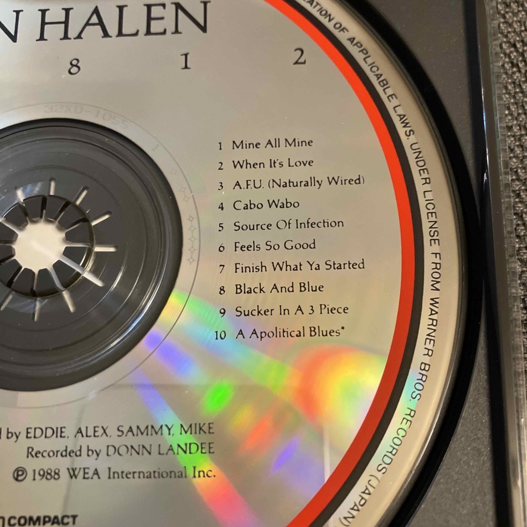 VAN HALEN(ヴァンヘイレン)  CD エンタメ/ホビーのCD(ポップス/ロック(洋楽))の商品写真