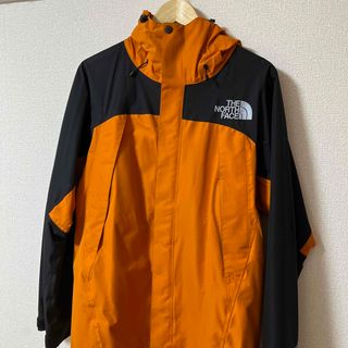 ザノースフェイス(THE NORTH FACE)のノースフェイス　マウンテンパーカー　オレンジ(マウンテンパーカー)