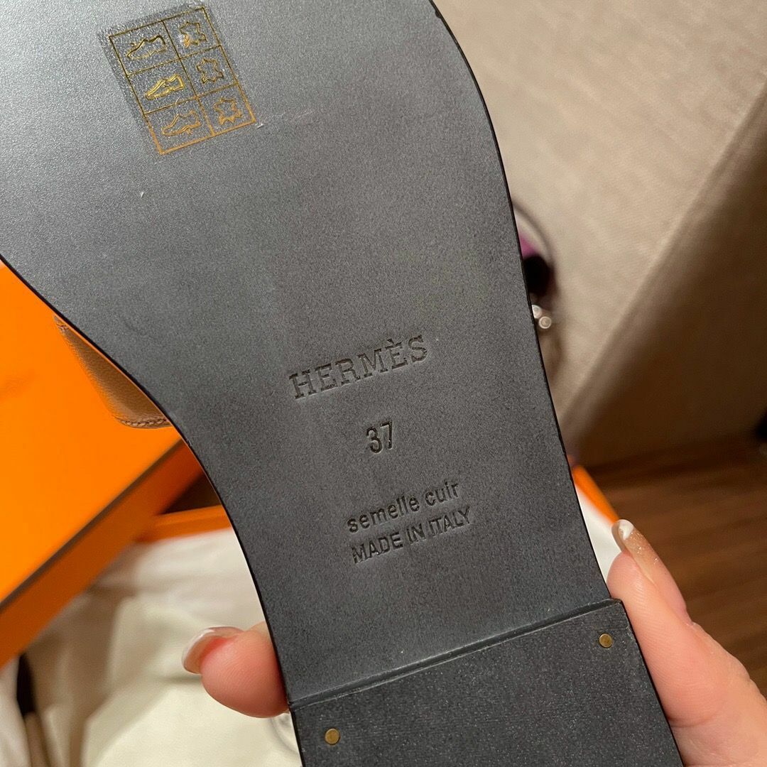 超激安 人気完売新色37❣️エルメス オラン サンダル サンダル